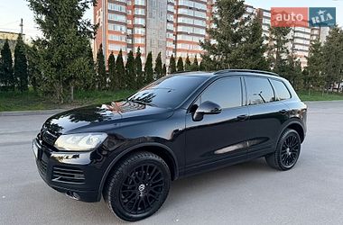 Позашляховик / Кросовер Volkswagen Touareg 2012 в Тернополі