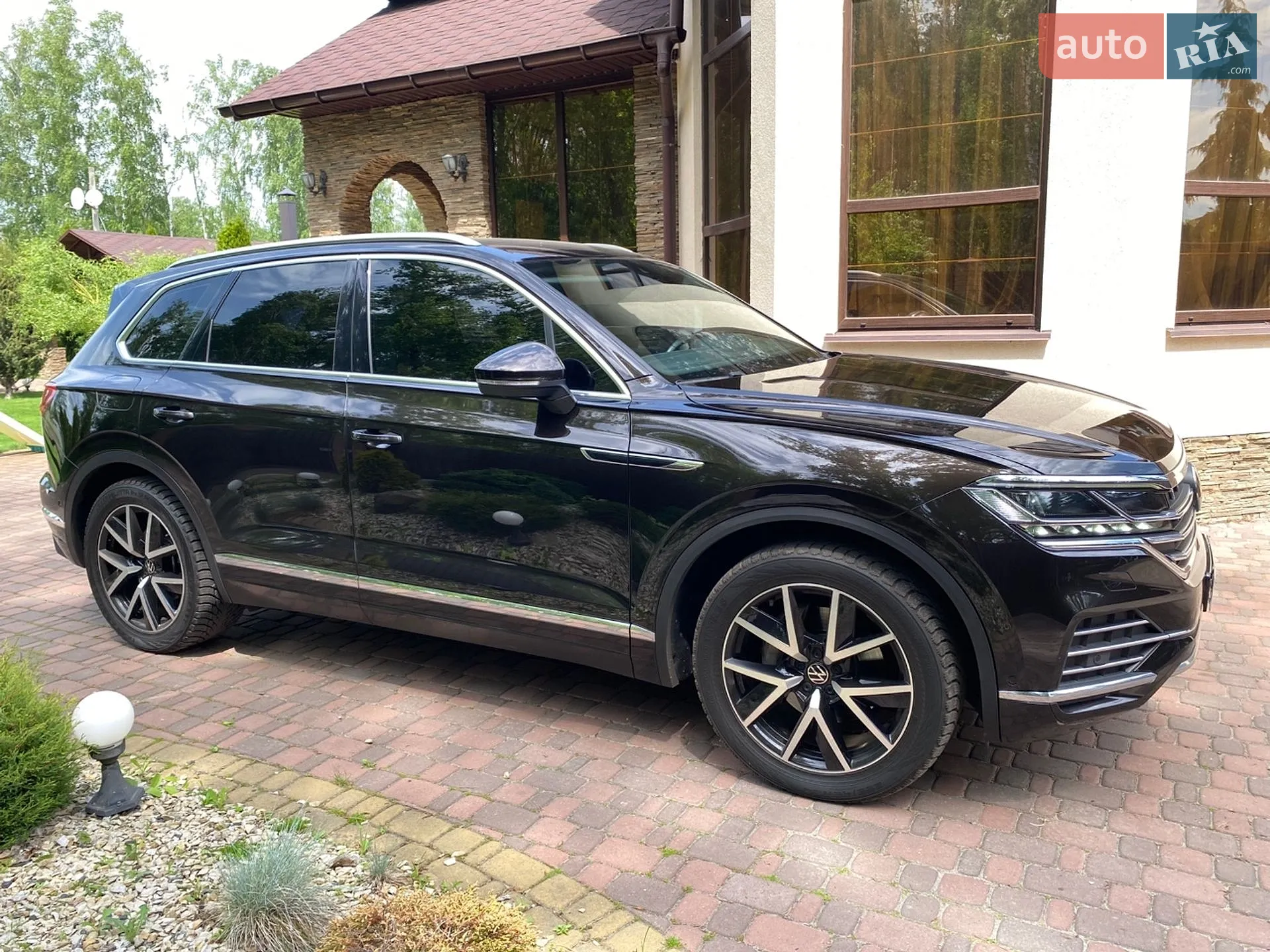 2021 Volkswagen Touareg - мініатюра 64