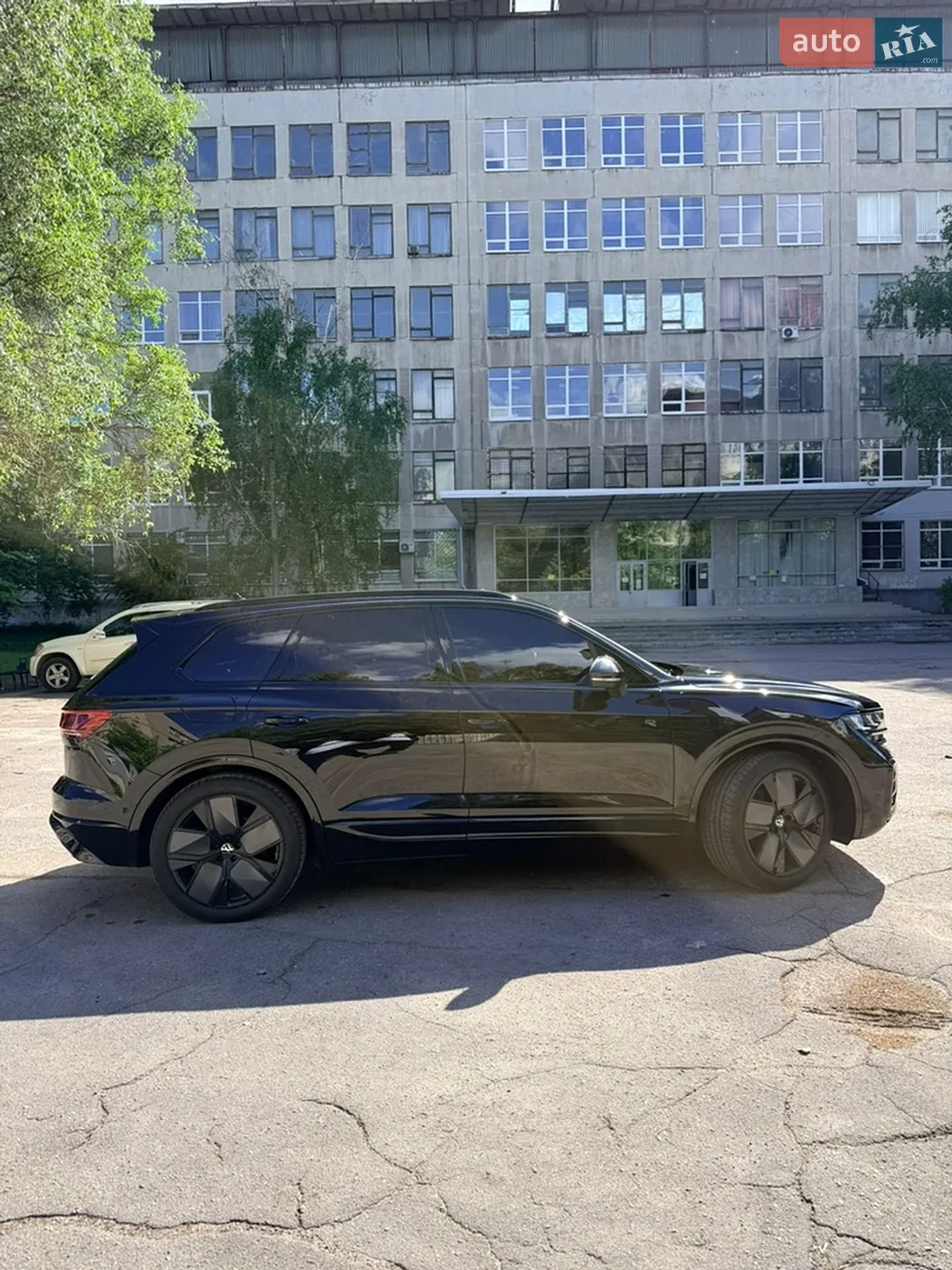 2024 Volkswagen Touareg - мініатюра 4