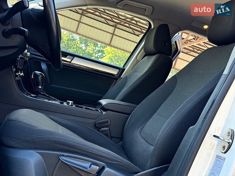 Volkswagen Touareg 2011 VIN WVGZZZ7PZBD028420 фото оголошення 90 з 162