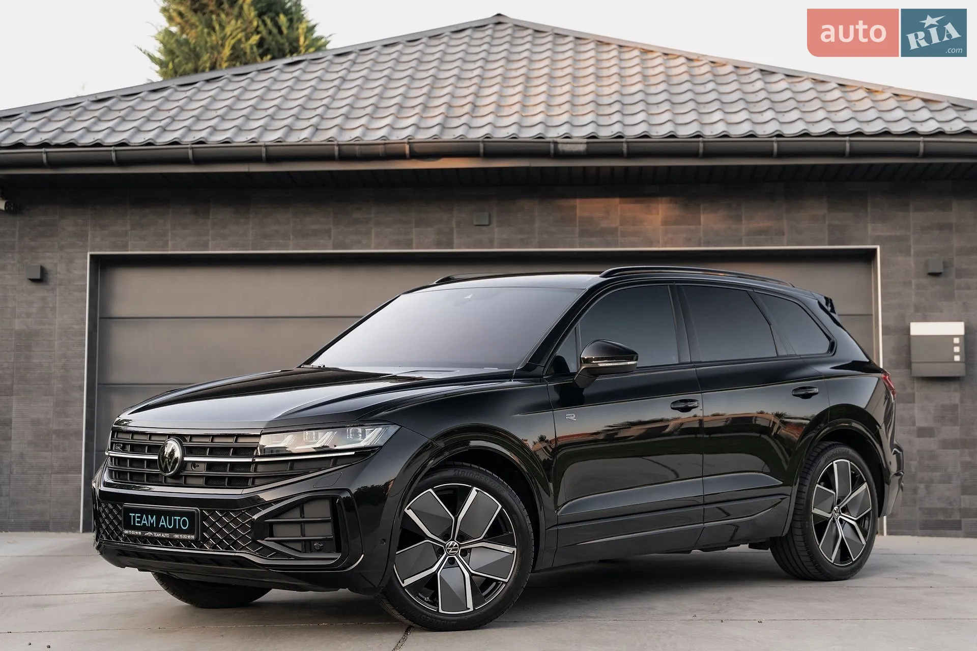 2023 Volkswagen Touareg - мініатюра 6