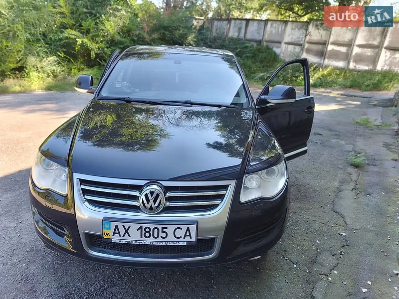 Volkswagen Touareg