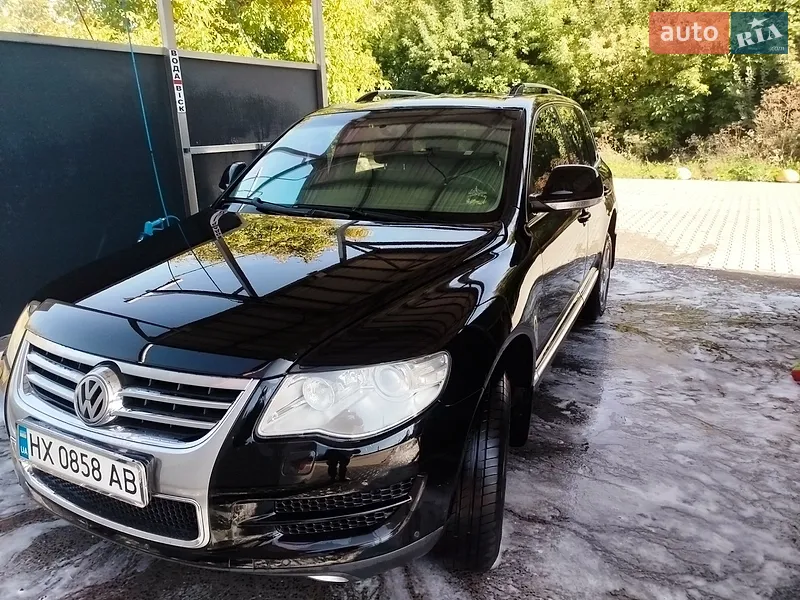 Volkswagen Touareg