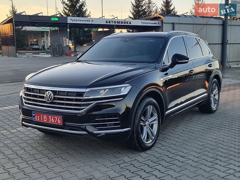 Volkswagen Touareg