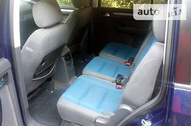  Volkswagen Touran 2004 в Ивано-Франковске