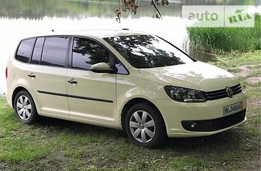 Минивэн Volkswagen Touran 2014 в Харькове