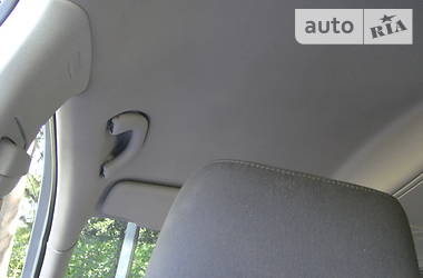 Універсал Volkswagen Touran 2004 в 