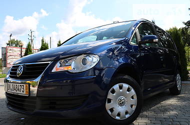 Минивэн Volkswagen Touran 2008 в Трускавце