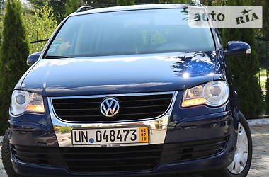 Минивэн Volkswagen Touran 2008 в Трускавце