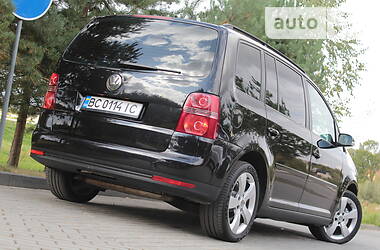 Минивэн Volkswagen Touran 2008 в Дрогобыче