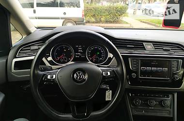 Минивэн Volkswagen Touran 2016 в Снятине