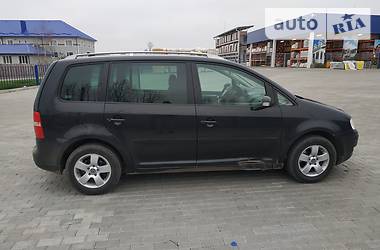 Мінівен Volkswagen Touran 2004 в 