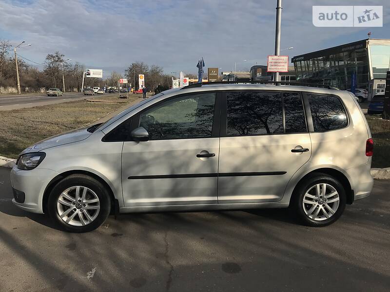 Мінівен Volkswagen Touran 2012 в Одесі