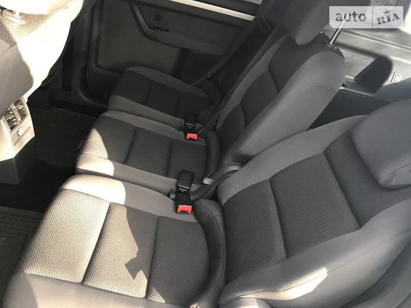 Мінівен Volkswagen Touran 2012 в Одесі