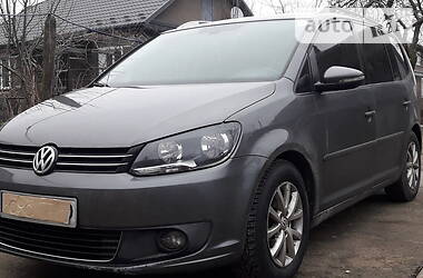 Мінівен Volkswagen Touran 2011 в 