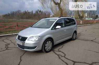 Мінівен Volkswagen Touran 2007 в 
