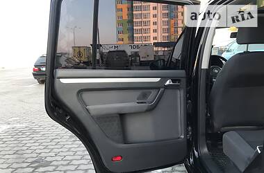Мінівен Volkswagen Touran 2011 в 