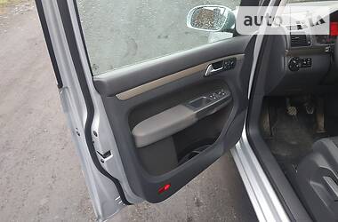Мінівен Volkswagen Touran 2007 в 