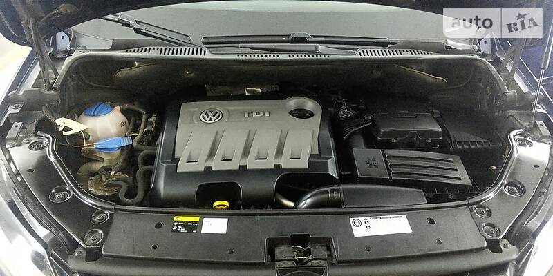 Мінівен Volkswagen Touran 2014 в Білій Церкві