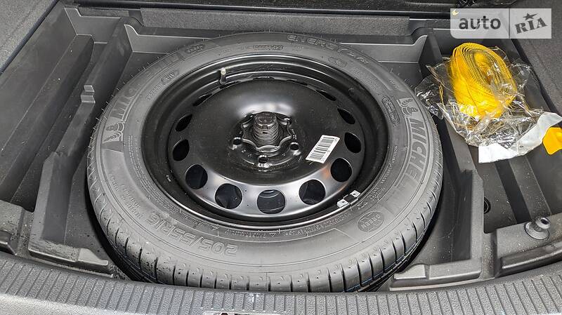 Мінівен Volkswagen Touran 2014 в Білій Церкві