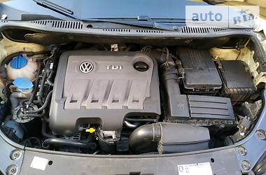Мінівен Volkswagen Touran 2015 в 