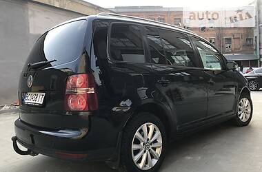 Минивэн Volkswagen Touran 2007 в Львове