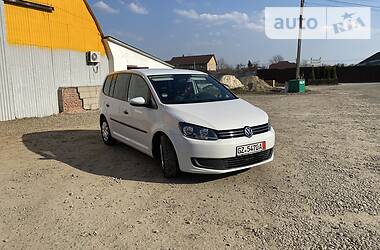 Мінівен Volkswagen Touran 2010 в 