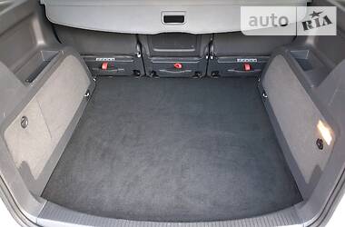 Мінівен Volkswagen Touran 2011 в 