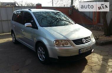 Универсал Volkswagen Touran 2003 в Харькове