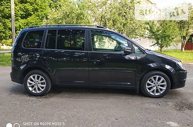 Універсал Volkswagen Touran 2009 в 