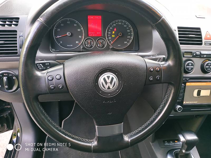 Універсал Volkswagen Touran 2009 в Дубні