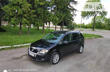 Універсал Volkswagen Touran 2009 в 