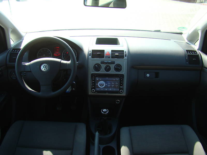 Мінівен Volkswagen Touran 2007 в Луцьку