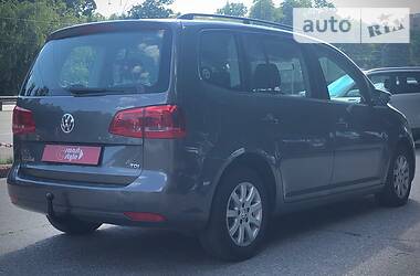 Минивэн Volkswagen Touran 2013 в Киеве