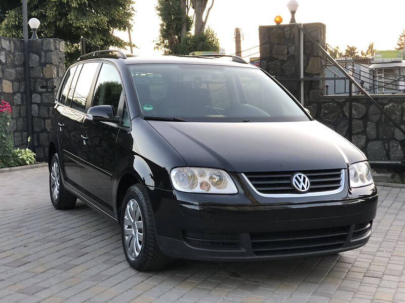 Мінівен Volkswagen Touran 2006 в Хмельницькому