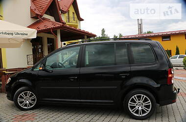 Мінівен Volkswagen Touran 2008 в Трускавці