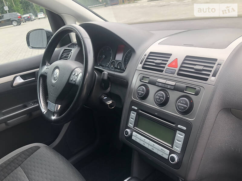 Мінівен Volkswagen Touran 2007 в Львові