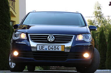 Минивэн Volkswagen Touran 2009 в Трускавце