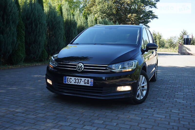 Універсал Volkswagen Touran 2016 в Самборі