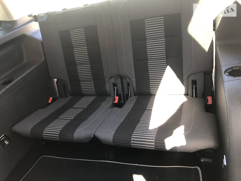 Мінівен Volkswagen Touran 2008 в Броварах фото 43 Мінівен Volkswagen Touran 2008 в Броварах