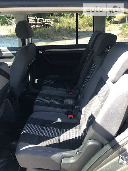 Мінівен Volkswagen Touran 2008 в Броварах фото 40 Мінівен Volkswagen Touran 2008 в Броварах