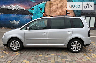 Универсал Volkswagen Touran 2006 в Луцке