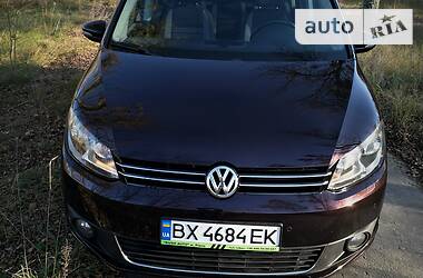 Минивэн Volkswagen Touran 2013 в Славуте