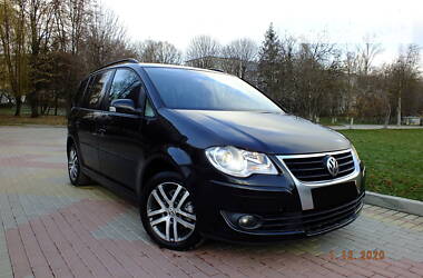 Минивэн Volkswagen Touran 2009 в Тернополе