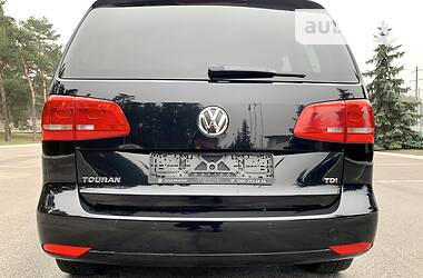 Минивэн Volkswagen Touran 2015 в Киеве