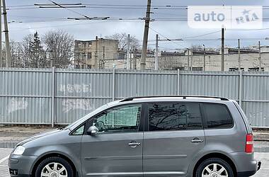 Универсал Volkswagen Touran 2005 в Одессе