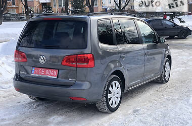Минивэн Volkswagen Touran 2012 в Луцке