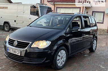 Мінівен Volkswagen Touran 2007 в Тернополі