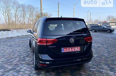 Универсал Volkswagen Touran 2016 в Ровно