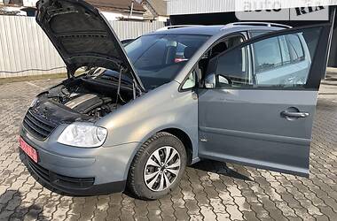 Минивэн Volkswagen Touran 2003 в Луцке